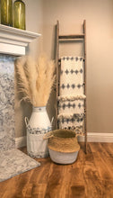 Load image into Gallery viewer, Natural Ivory Pampas Grass