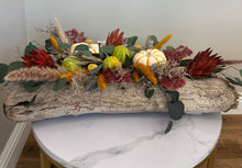 Load image into Gallery viewer, Cornucopia Driftwood Planter
