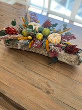 Load image into Gallery viewer, Cornucopia Driftwood Planter
