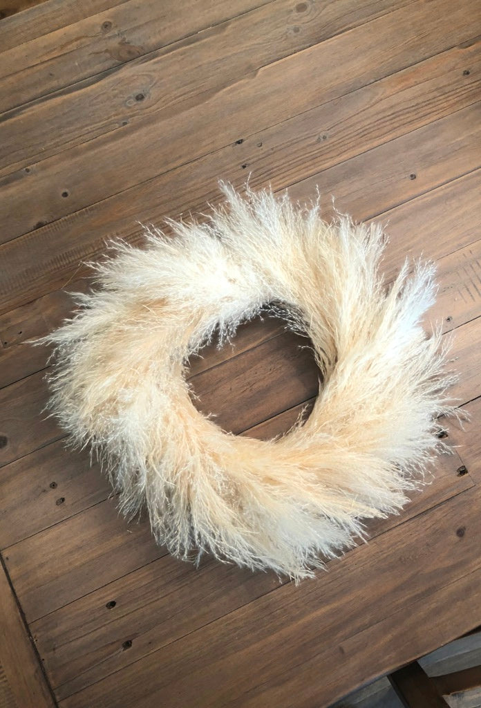 Ivory Pampas Grass Wreath